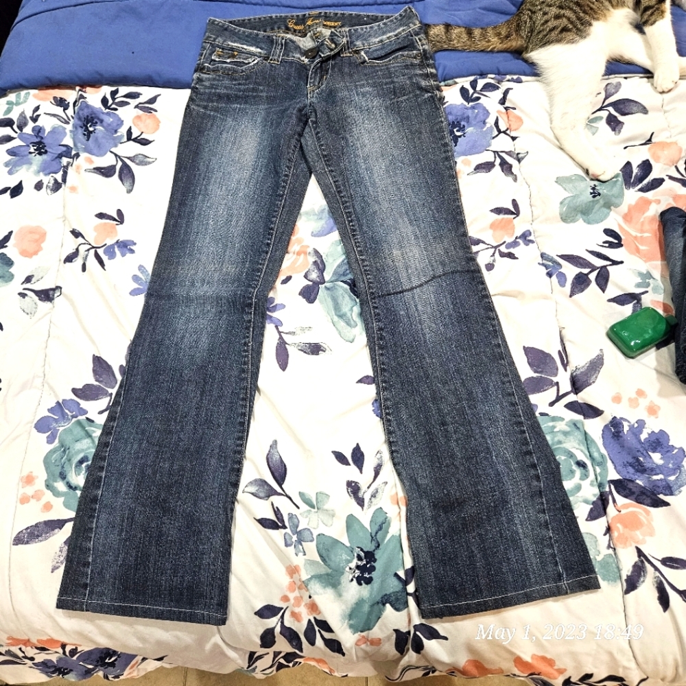 Guess Jeans
